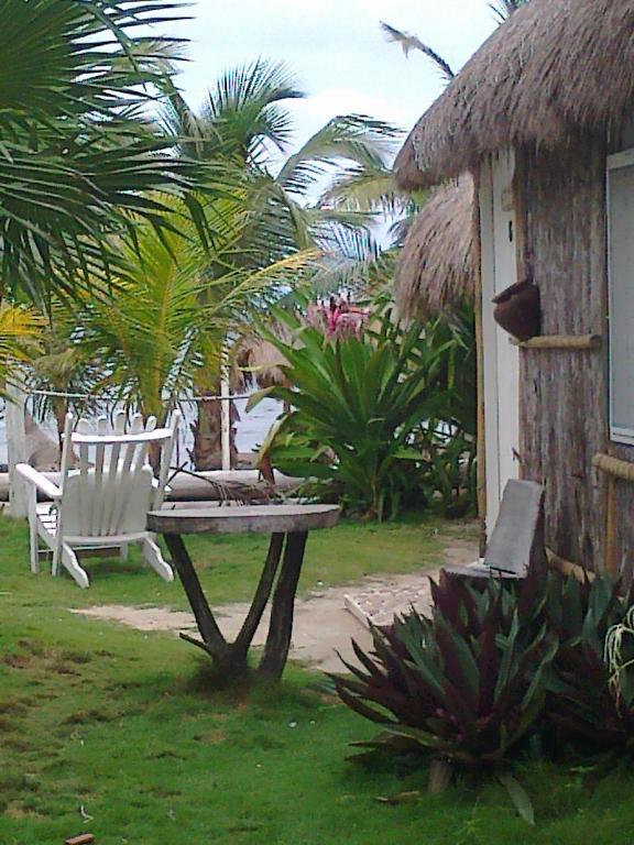 Las Cabanas Del Doctor Mahahual Exterior foto